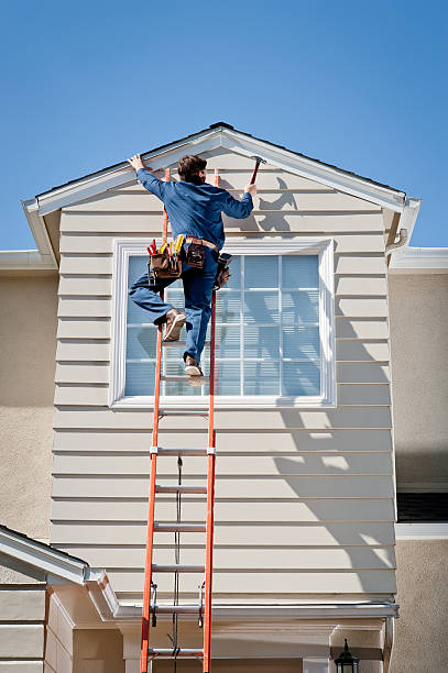 Affordable siding repair and maintenance services in Brackettville, TX